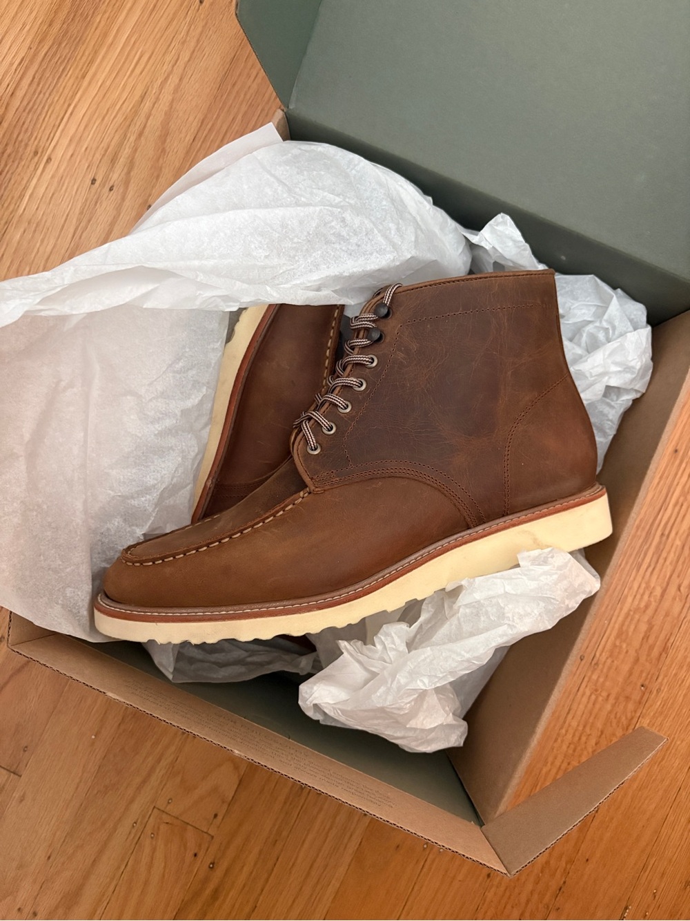 Nisolo Mateo Brown Leather Chukka Moc Toe Boots - Tobacco